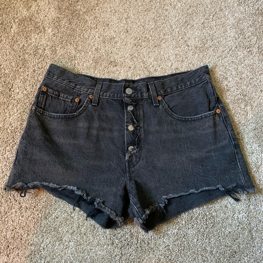 Levi’s 501 black button fly cut off shorts - Picture 2 of 5